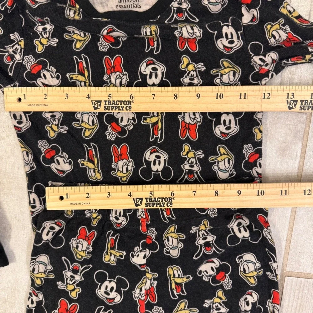 Disney Mickey Mouse & Friends Pajama Set‎ Kids Size L Long Sleeve Top Pants